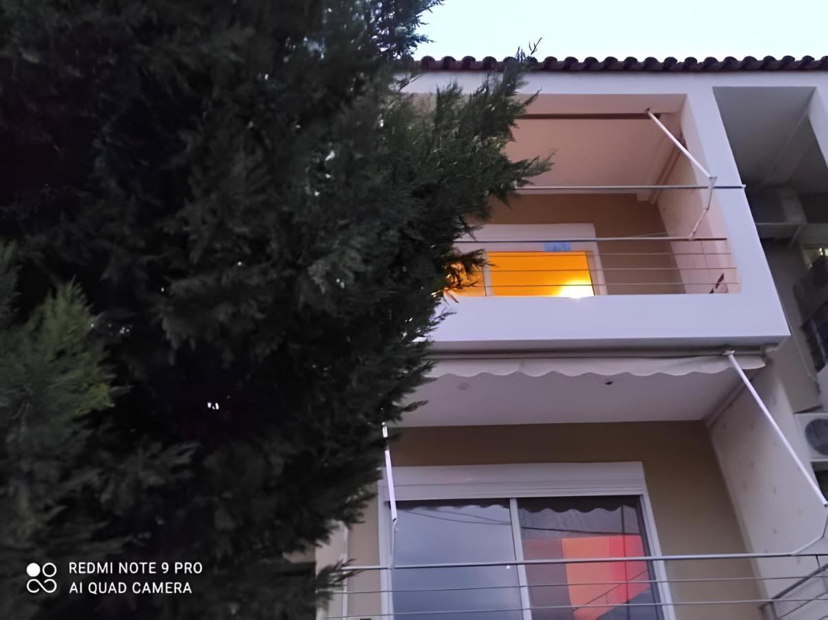 Breeze άνετη διώροφη από 4 έως 9 επισκέπτες *
